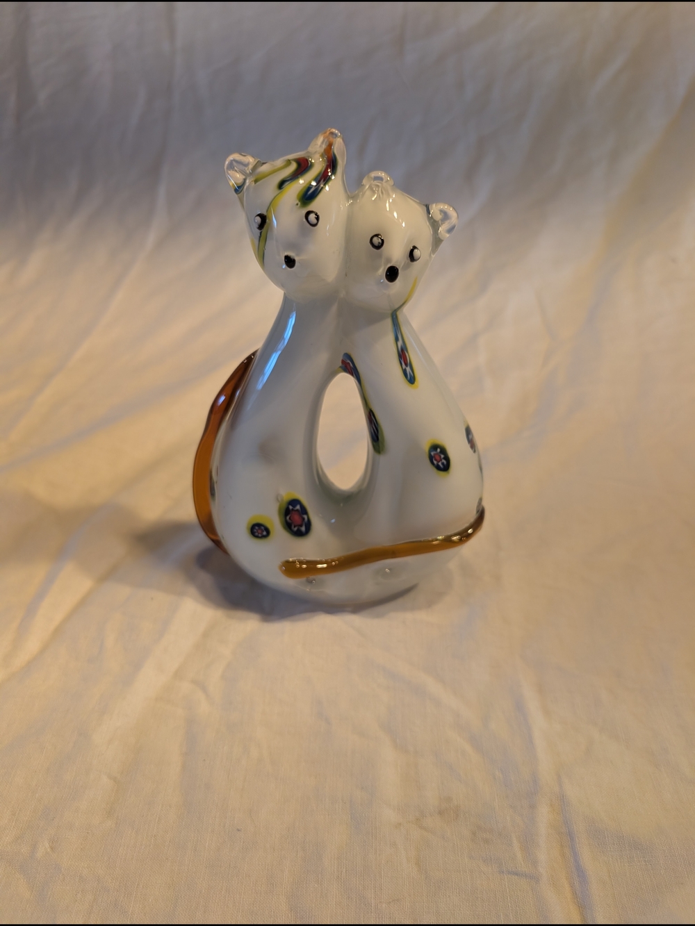 2/160$ Murano White Glass Double Cat Figurine with Multicolor Millefiori Accents